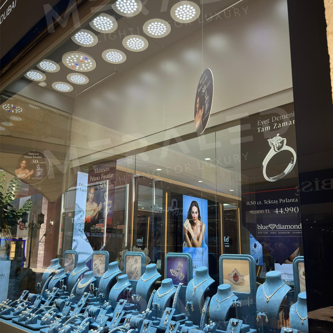 Blue Diamond - Viaport AVM thumbnail 3