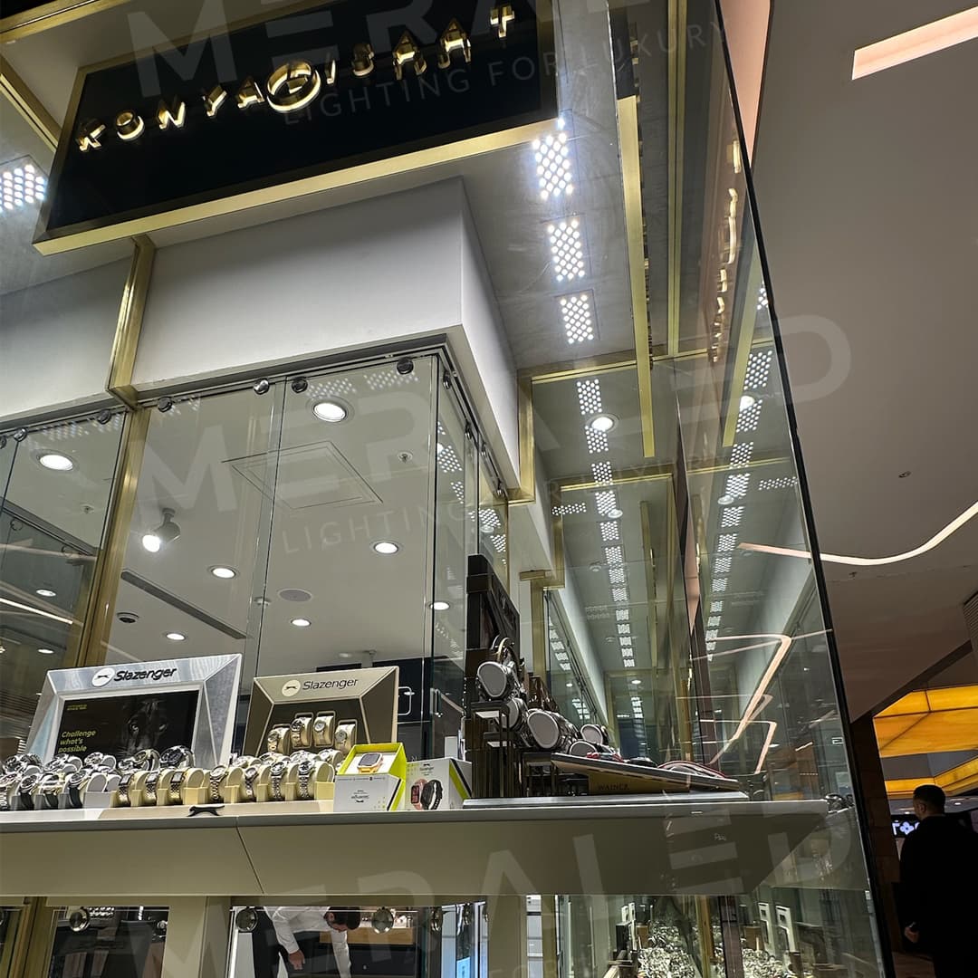 Konyalı Saat - Marmara Forum thumbnail 3