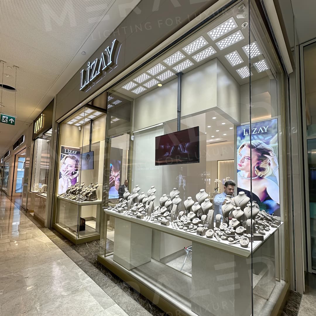 Lizay - Emaar Square