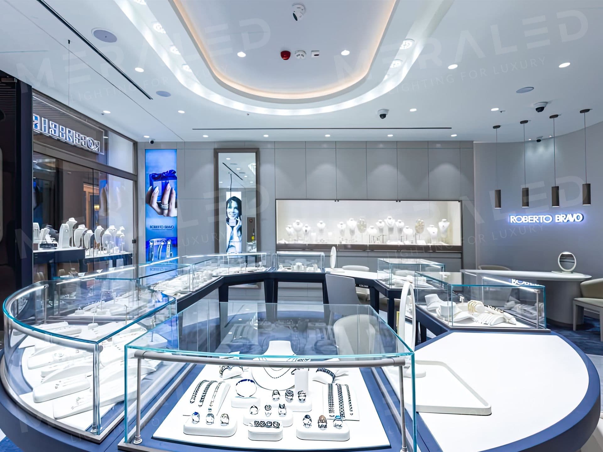 Roberto Bravo - Tersane thumbnail 8